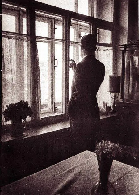 Виктор Иваницкий Без названия Квартира Ильфов в Соймоновском проезде 1933 - фото 4