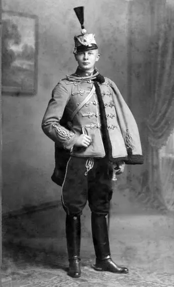 Еще один бравый вояка австровенгерской армии 1915 г гусарский прапорщик - фото 28