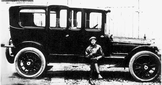 Автомобиль Паккард великого князя Михаила Алексеевича двоюродного брата - фото 34