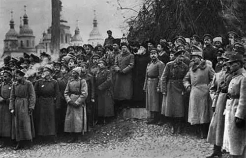 Мітинг з нагоди Всеукраїнського військового зїзду 510 червня 1917 р - фото 10