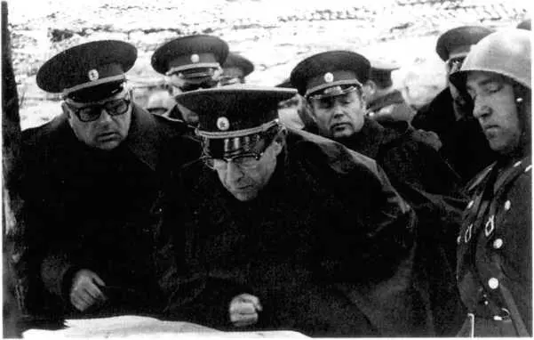 Командноштабные учения С Ф Ахромеев в центре Коммунист Патриот - фото 28