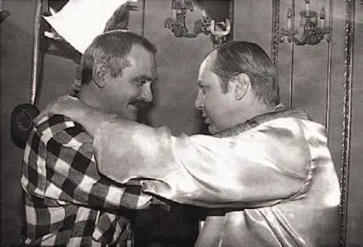 Юрий Богатырев и Никита Михалков Середина 1980х годов Эдуард Артемьев и - фото 105