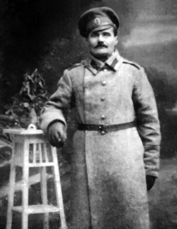 П Моисеенко солдат Черниговского полка Императорской армии 19121914 гг - фото 7