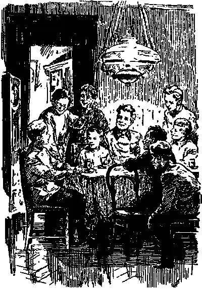 Гриша тихо просидел весь вечер глядя на всех преданными глазами И Гриша тихо - фото 9