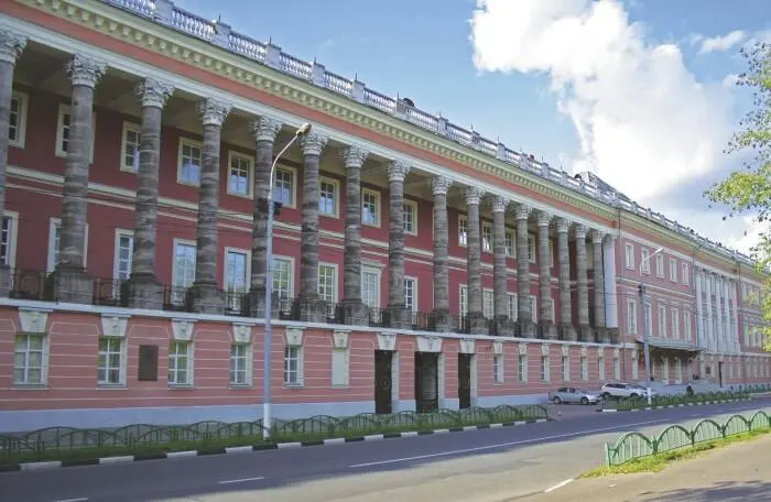 Екатерининский дворец Екатерининские казармы в Москве А В Суворов - фото 18
