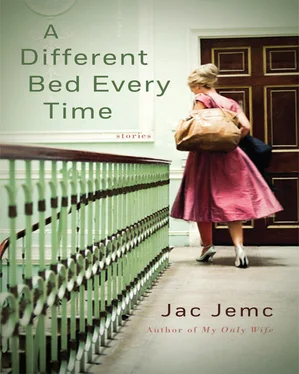 Jac Jemc A Different Bed Every Time обложка книги