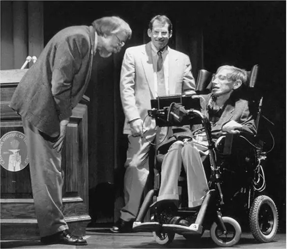 Fig 268 Hawking conceding to Preskill and Thorne at a 1997 Caltech lecture - фото 230