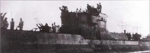 I29 снимок марта апреля 1944 г Лориен Франция На лодке установлены - фото 26