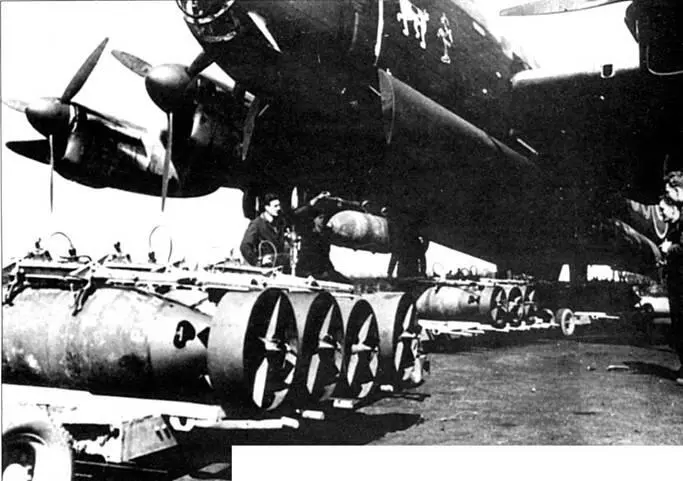 Ланкастер С Чарли из 101и эскадрильи совершивший 22 февраля 1944 года - фото 65