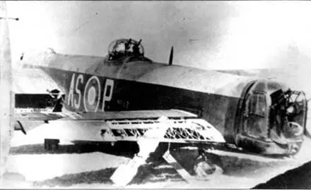 Ланкастер JBI72 166й эскадрильи был подожжен немецким Bf 110 который в - фото 67