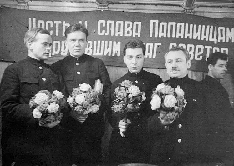 ЭТ Кренкель ПП Ширшов ЕК Федоров ИД Папанин Участники дрейфа на - фото 25