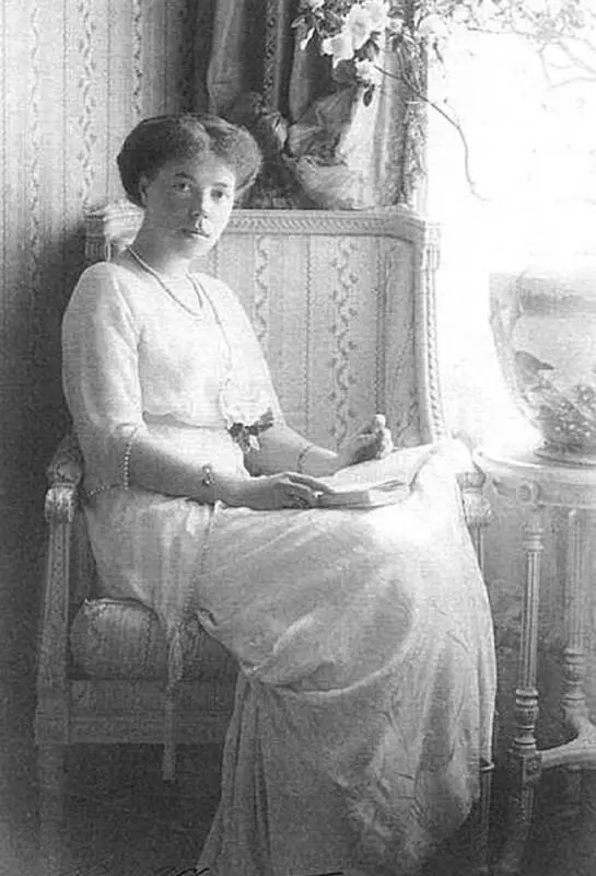 Вел кн Ольга Александровна 1914 год Император Николай II и вдовствующая - фото 5