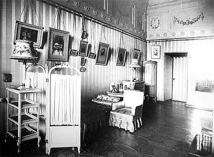 Уборная будуар императрицы Бильярдная Николая II Фото 1917 г - фото 175