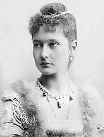 Принцесса Аликс Гессенская Императрица Александра Федоровна 1896 г 20 - фото 249