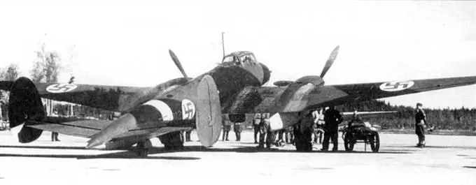 РЕ212 с визитом в Иммола в июле 1942 года 12летний Рипон R1121 - фото 120