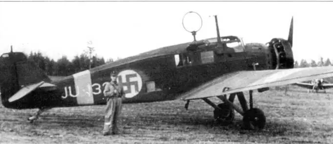 В 1944 году для подготовки радистов в Германии закупили пять устаревших - фото 155