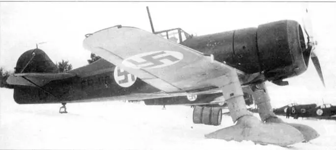 4 синий FR1I6 из 5LLv 24 на аэродроме Йороинен 8 апреля 1940 года Менее - фото 19