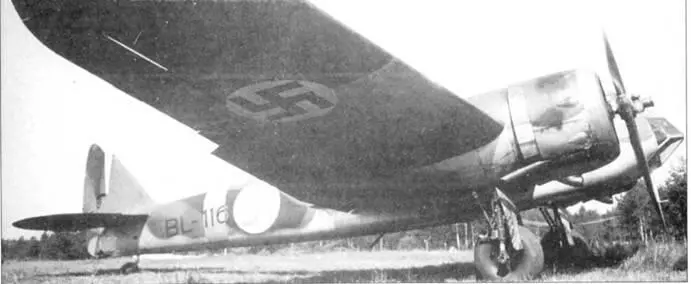 Бленхейм BL116 из состава LeLv 44 на продроме Миккели 31 июля 1941 года В - фото 53