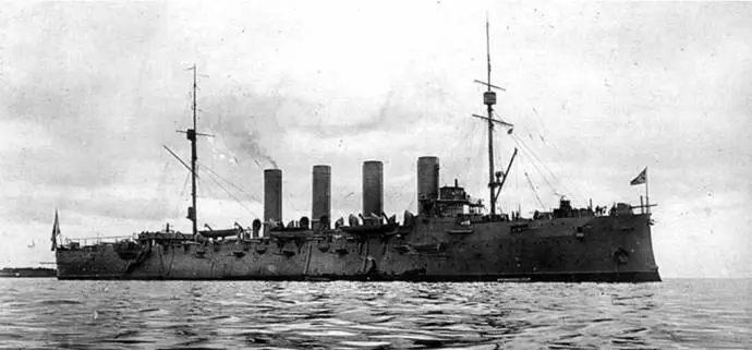 На Ревельском рейде во время шлюпочных соревнований 1909 г - фото 172