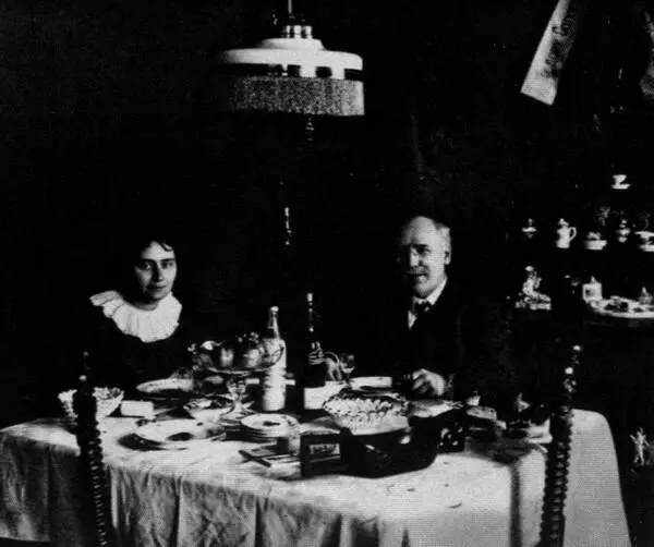 Чеботаревская и Сологуб 1910е гг Федор Сологуб Художник Б Кустодиев 1907 - фото 11