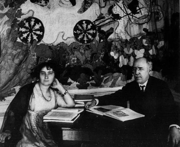 С Анастасией Чеботаревской 1910е гг Чеботаревская и Сологуб на даче в - фото 21