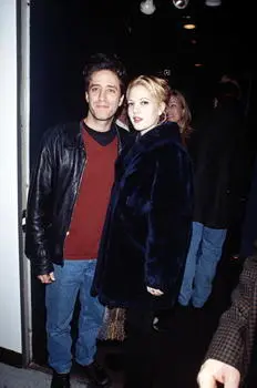 Jon Stewart and Drew Barrymore at the premiere of Wishful Thinking in November - фото 7