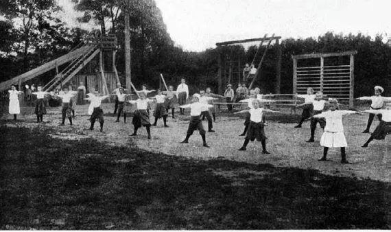 Удельнинский отдел общества Богатырь Занятия гимнастикой 19101911 гг - фото 61