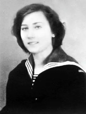В Трофимова фото 1944 г В 1943 году Татьяна Николаевна пустила жить в свою - фото 349