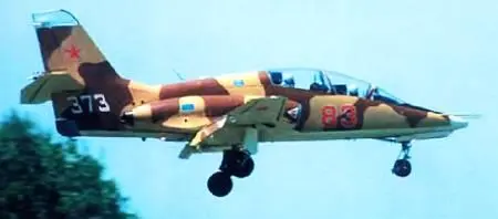 Учебнотренировочный самолет МигАТ Скорость 850 кмч Дальность до 2000 - фото 5