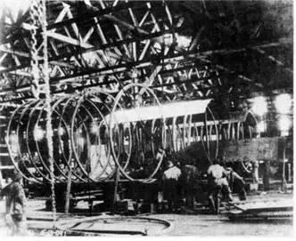 Наборы корпусов подводных лодок типа Осетр во время строительства США 1904 - фото 26