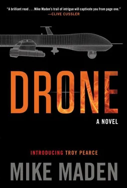 Mike Maden Drone обложка книги