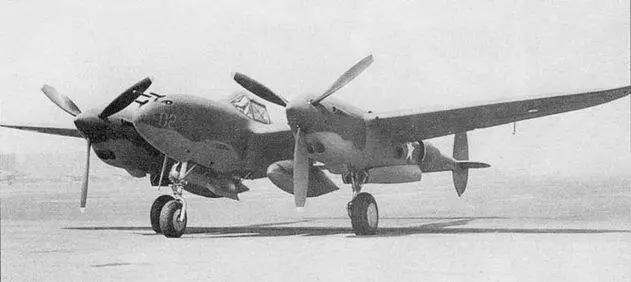 На P38F ставились двигатели Аллисон V1710 4953 мощностью 1225 лс Под - фото 62