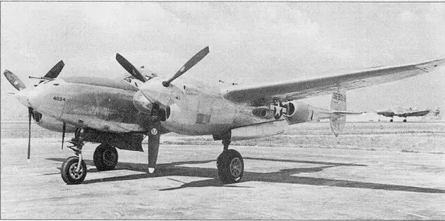 Новый P3SJ10 на заводском аэродроме фирмы Локхид в Бербэнке Калифорния 1944 - фото 90