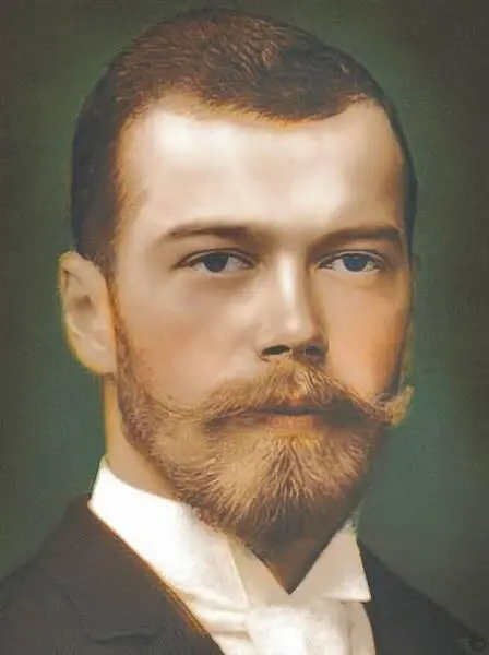 Николай II Государь прикладывается к раке преподобного Серафима Худ В - фото 12