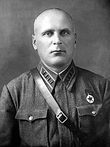 Командир 113й сд полковник КИ Миронов В связи с резкими изменениями в - фото 10