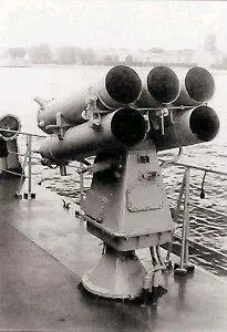 Реактивная бомбометная установка РБУ1200 В 1955 г на вооружение ВМФ СССР была - фото 6