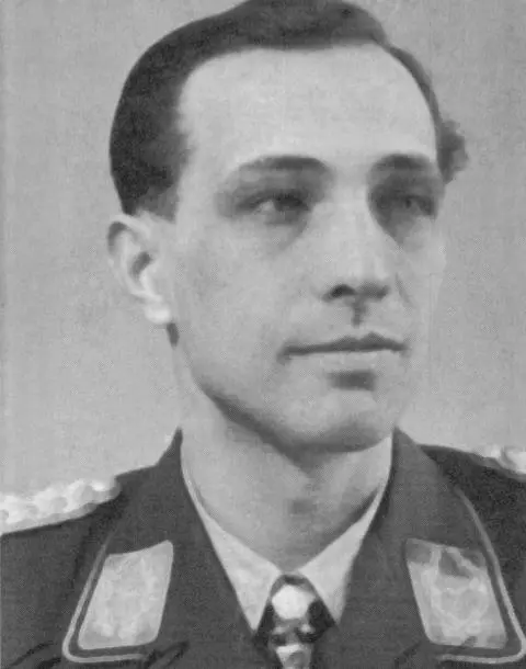 Major Erich Rudorffer scored 222 victories 12 in the Me 262 while flying with - фото 39