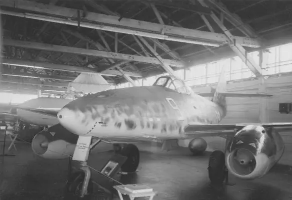 Me 262 in the Air Museum in Chino California Norman Melton Adolf Galland - фото 73