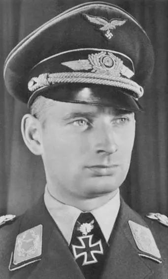 Oberst Hajo Herrmann was a bomber pilot in the Spanish Civil War and in World - фото 77