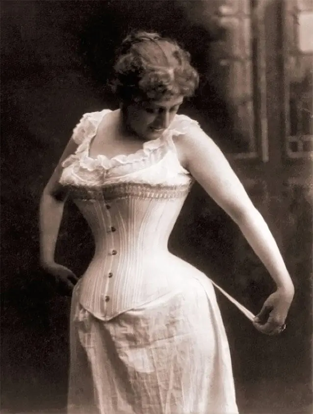 Корсет из китового уса 1899 год весьма радикальный способ избавиться от - фото 8