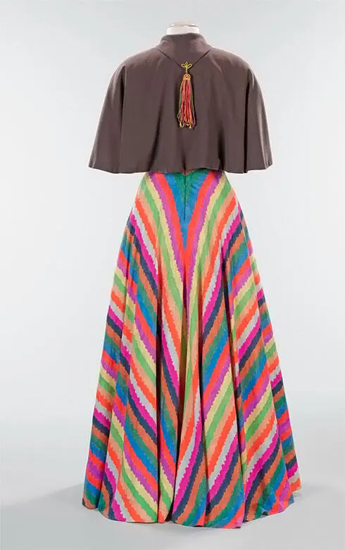 Платье с лобстером от Эльзы Скиапарелли 1937 год Платье Мондриан от Ива - фото 77