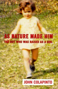 John Colapinto As Nature Made Him обложка книги