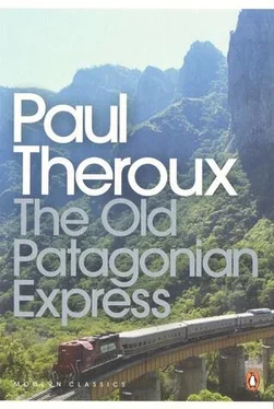 Paul Theroux The Old Patagonian Express: By Train Through the Americas обложка книги