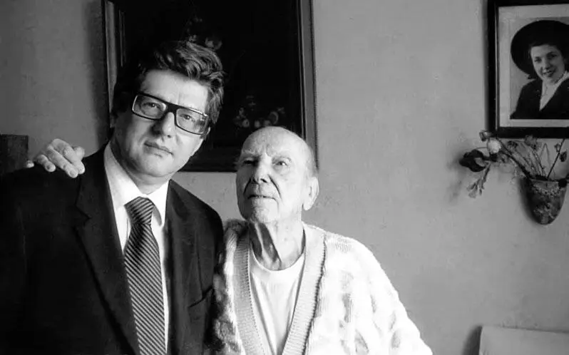 Автор книги на 102летии А А Волина прокурора РСФСР с 1939 по 1948 г - фото 85