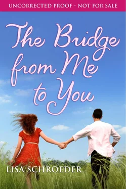 Lisa Schroeder The Bridge from You to Me обложка книги