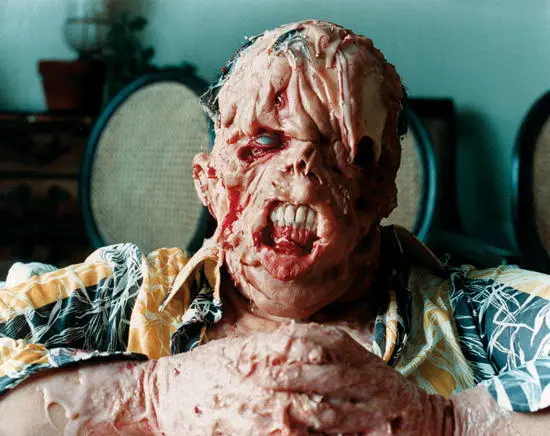 Del Toro wearing sculpted and molded gelatin makeup including fake hair and - фото 21