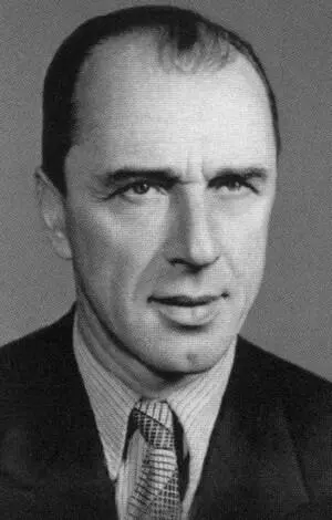 Аркадий Иванович Чернышев Михаил Иосифович Якушин Первая игра Льва Я - фото 11