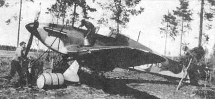Харрикейн НС454 из 2LeLv 26 1943 год Иран ибо так официально называлась - фото 85