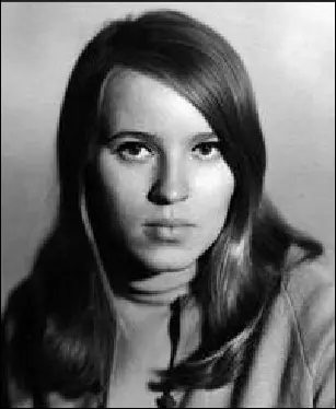 Валентина Тютина ныне Матвиенко Конец 1960х Валентина Ивановна сделала - фото 121
