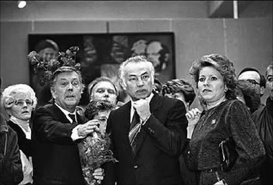 Валентина Матвиенко Конец 1980х С 1984 по 1986 год первый секретарь - фото 122